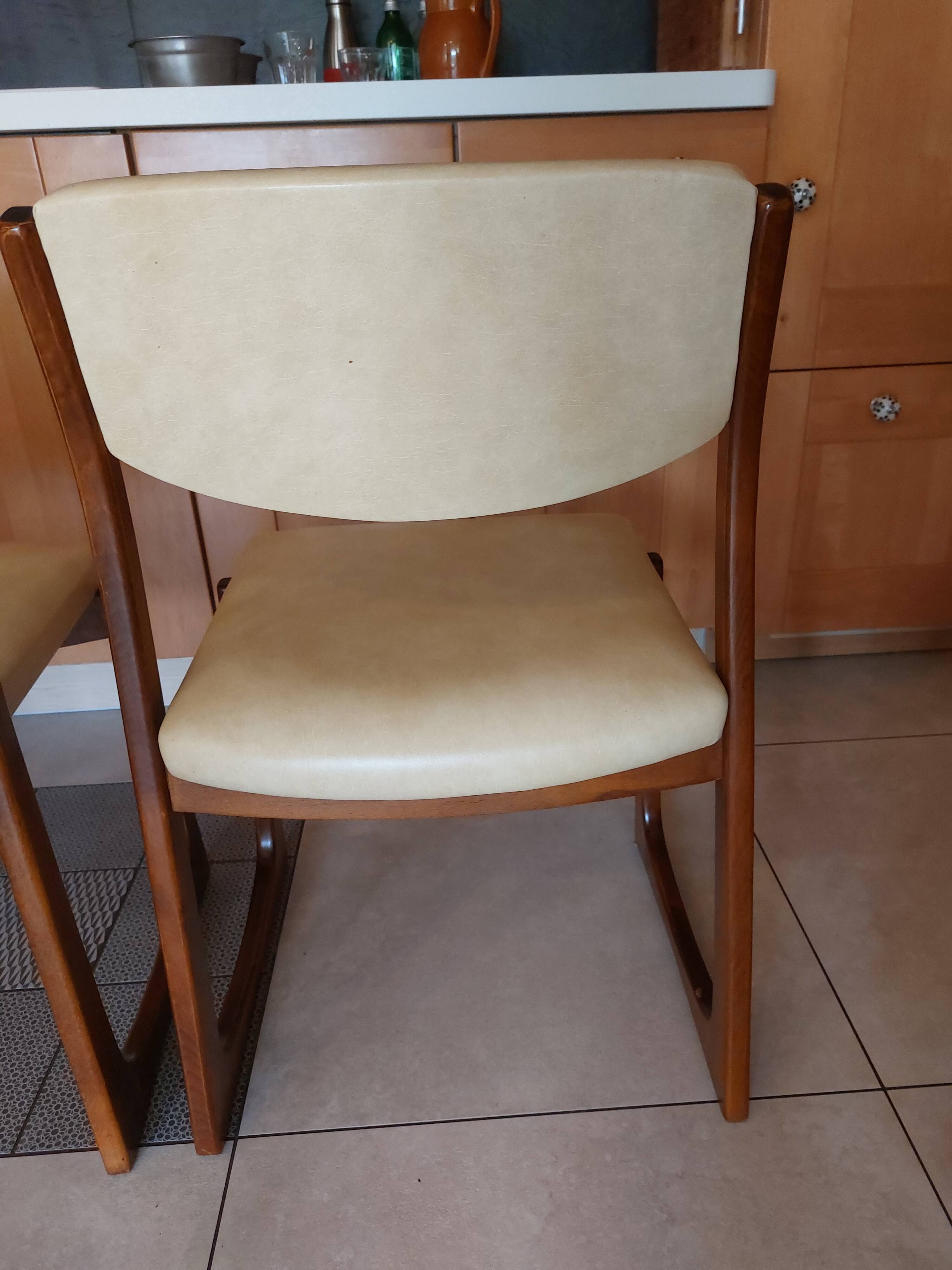 4 sled chairs, vintage