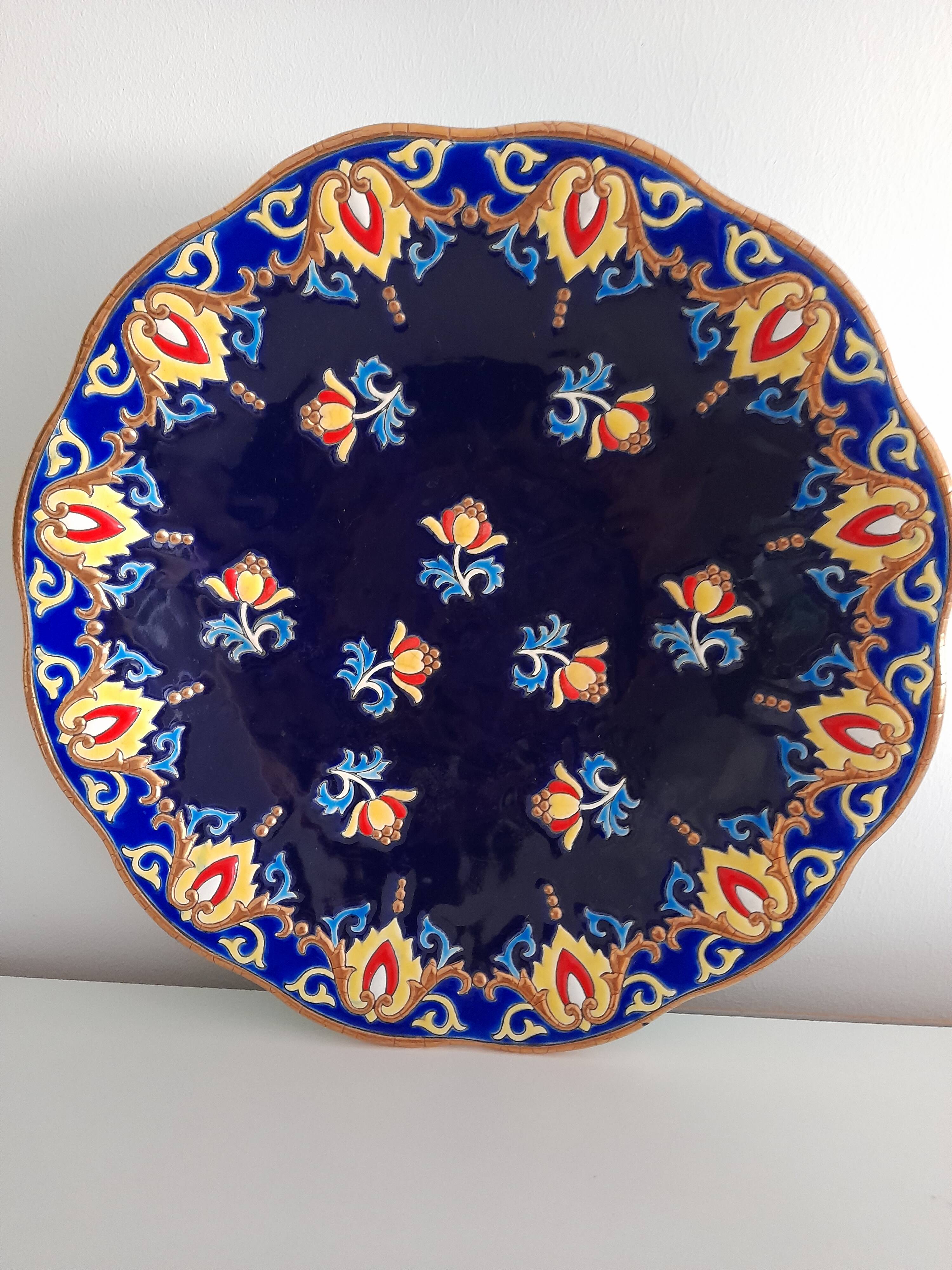 Magnificent Longwy fruit bowl