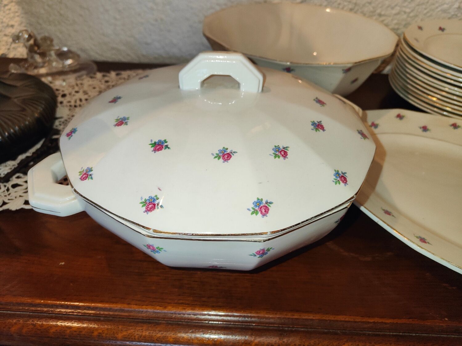 Old service 28 pieces porcelain KG Keller and Guérin Lunéville France decorated with flowers Rosita XIXth Century