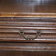 Armoire Néerlandaise Sculptée en Chêne Massif Début XIXe Siècle