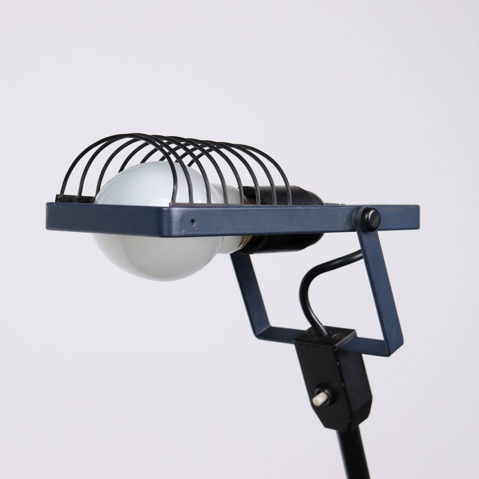 'Sintesi Morsetto' lamp by Ernesto Gismondi for Artemide 1970s