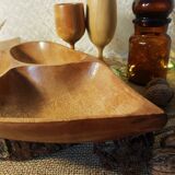 Wooden aperitif tray, leaf-shaped / empty vintage pocket