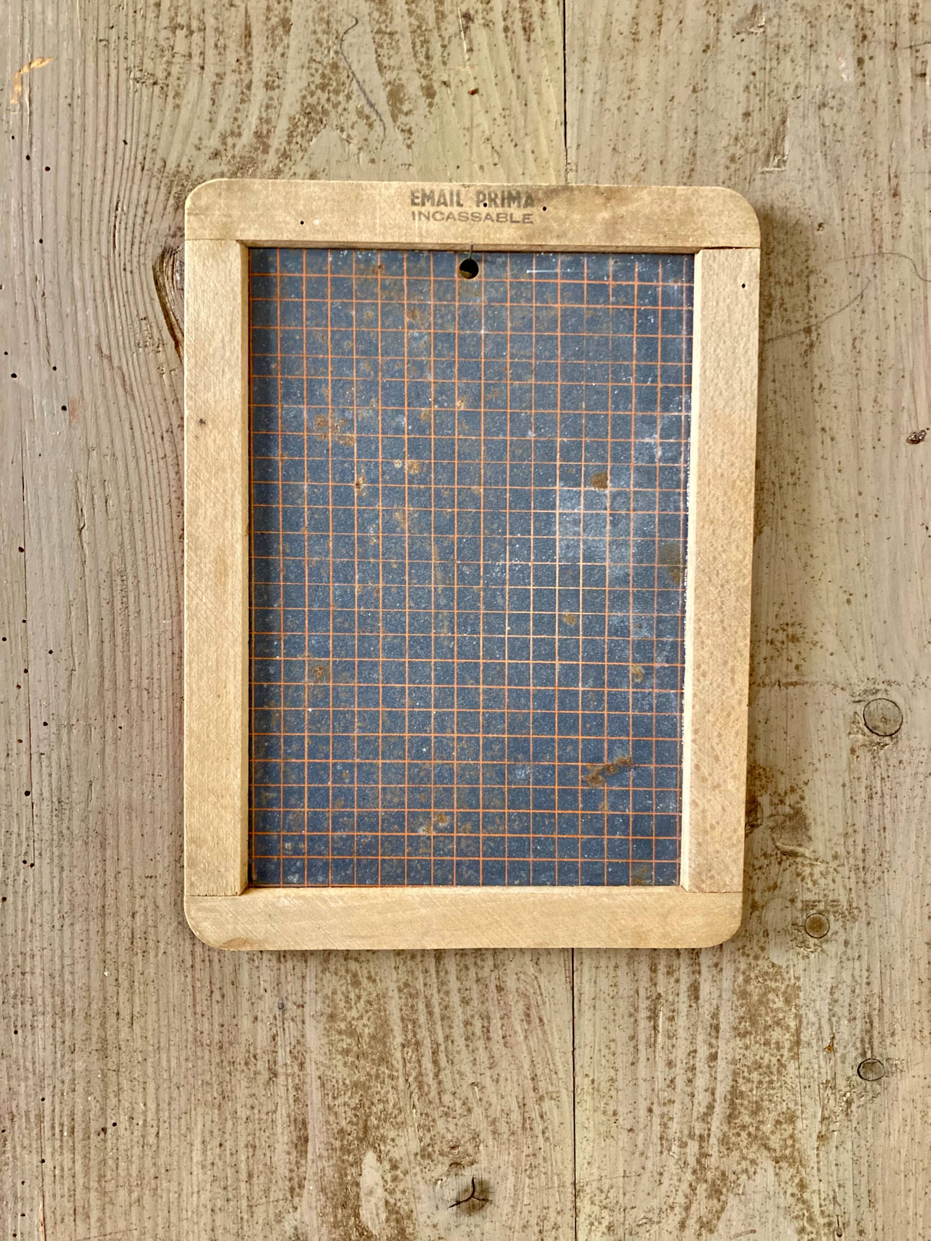 Old school slate + chalks