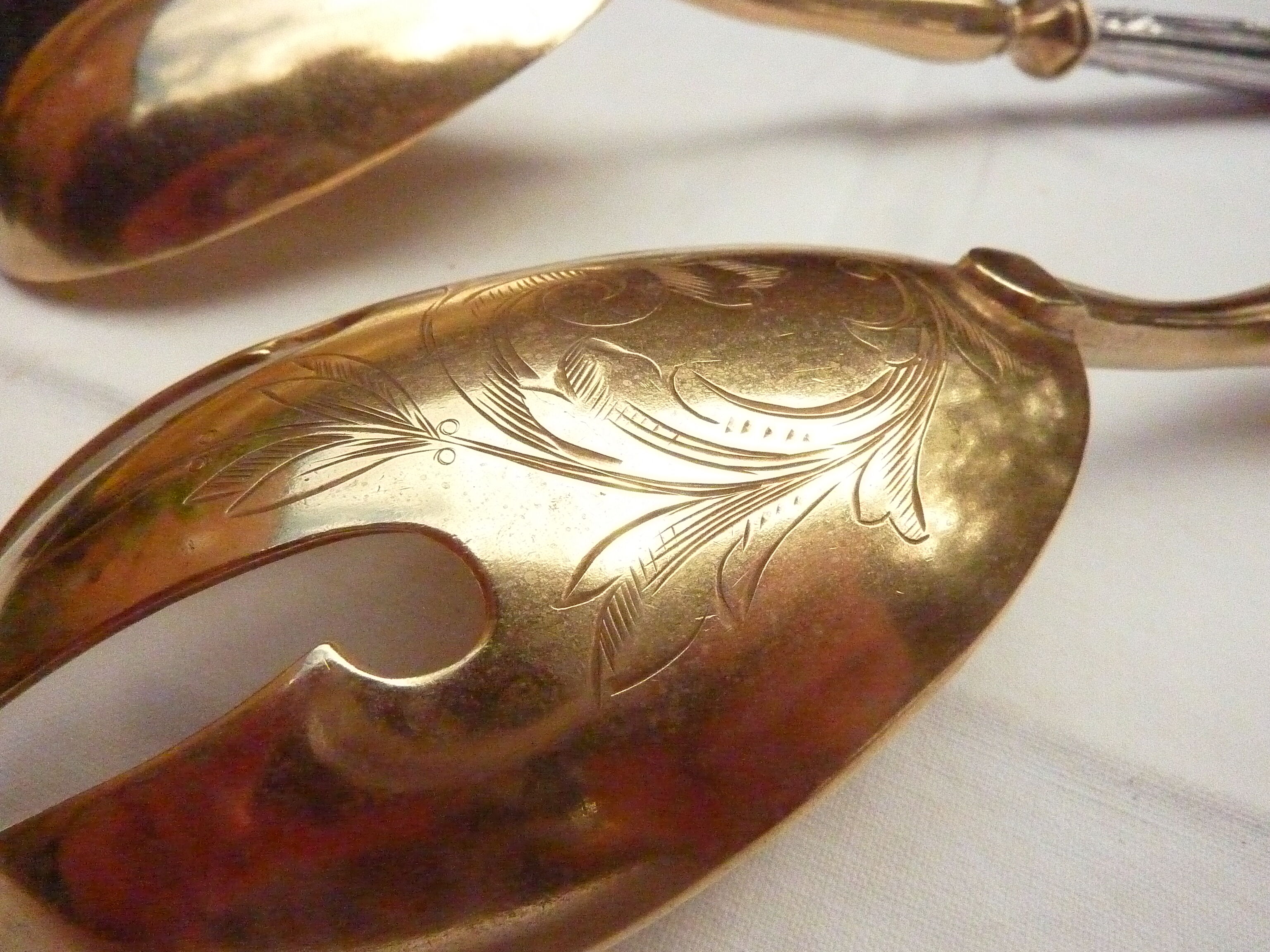 Filled silver salad serving cutlery, minerva hallmark