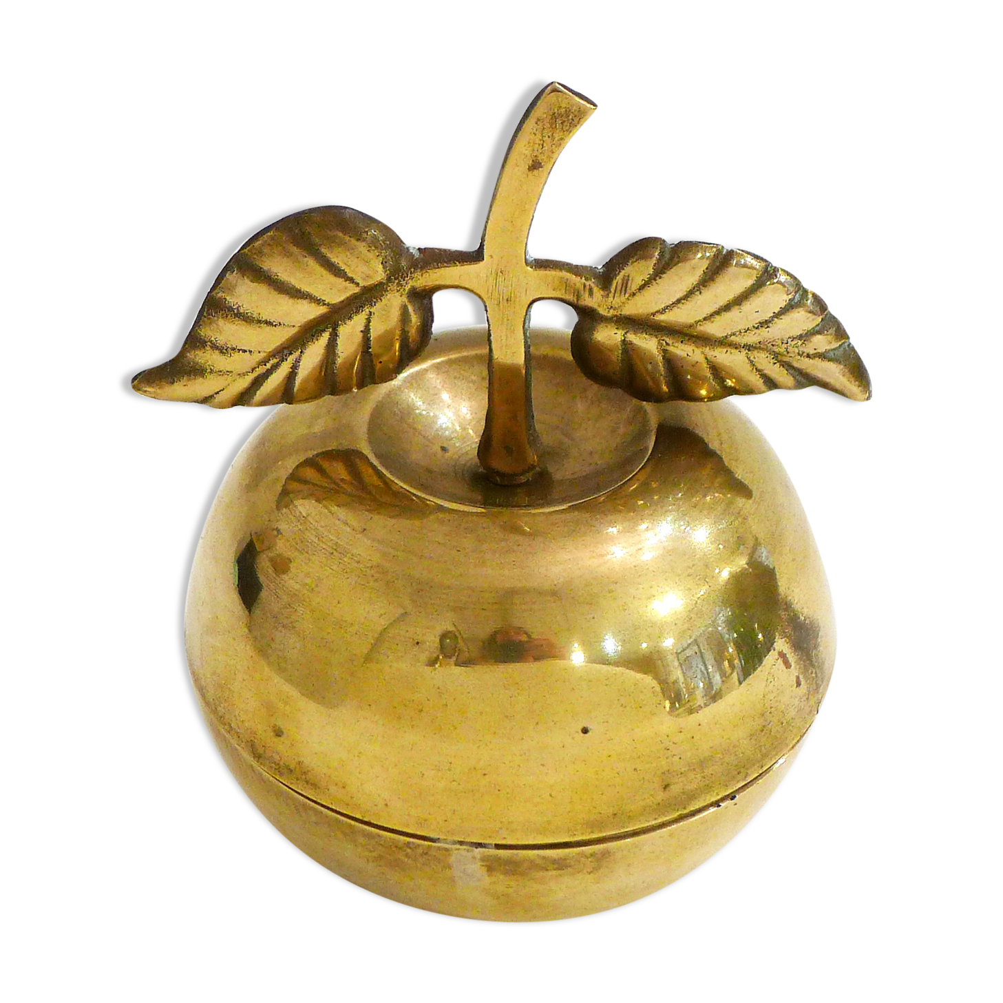 Small box golden apple
