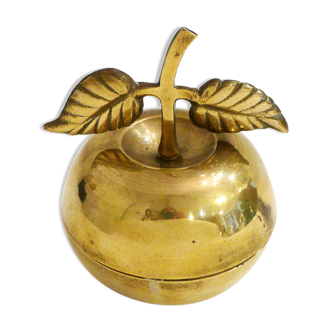 Small box golden apple