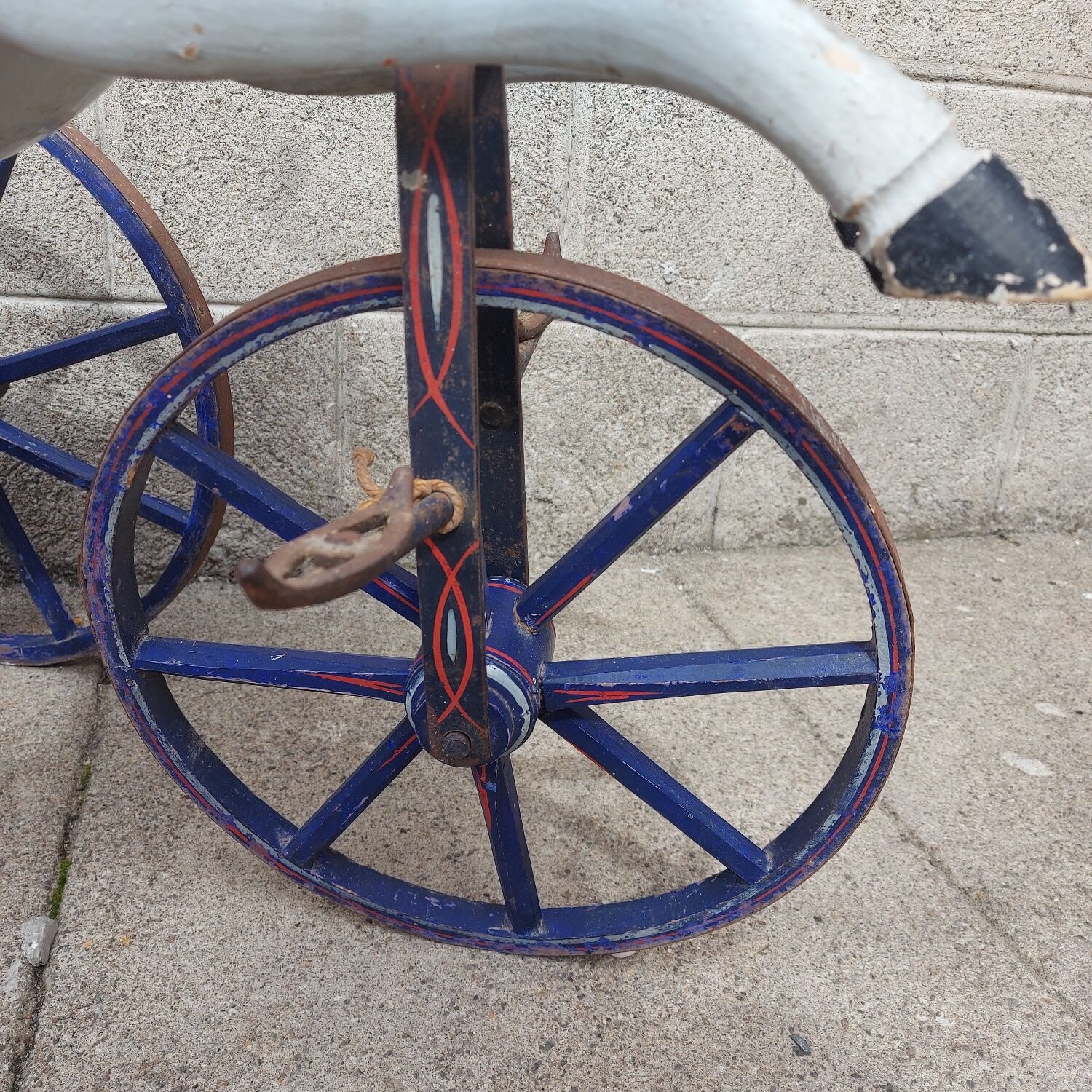 Napoleon III pedal tricycle horse