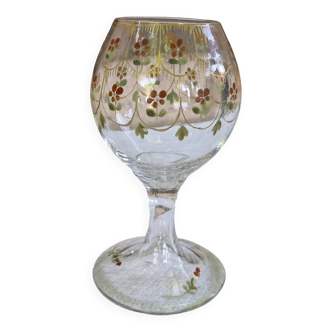 Grand verre ancien émaillé, charmant décor floral 15,5 cm