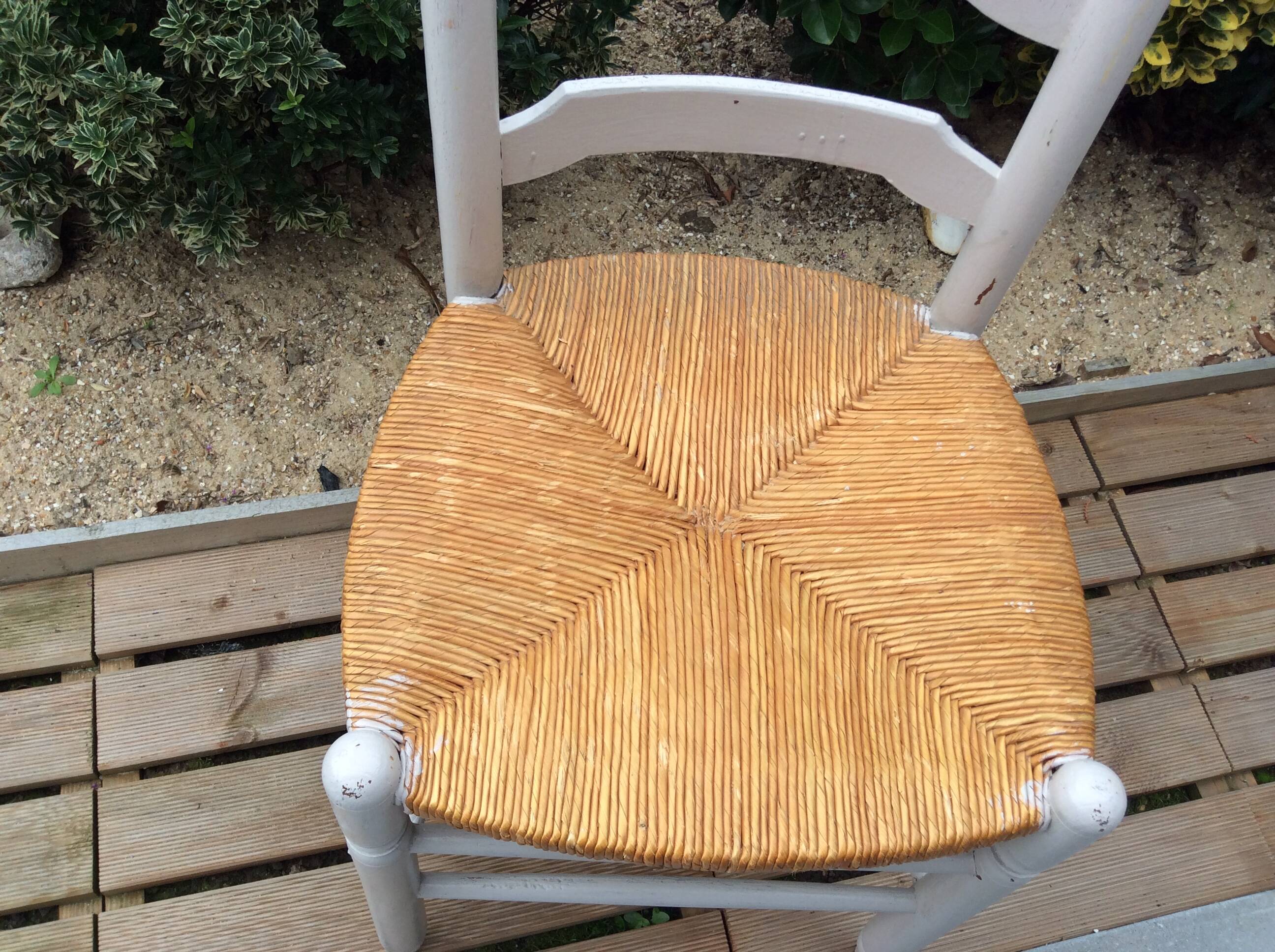 Straw chair