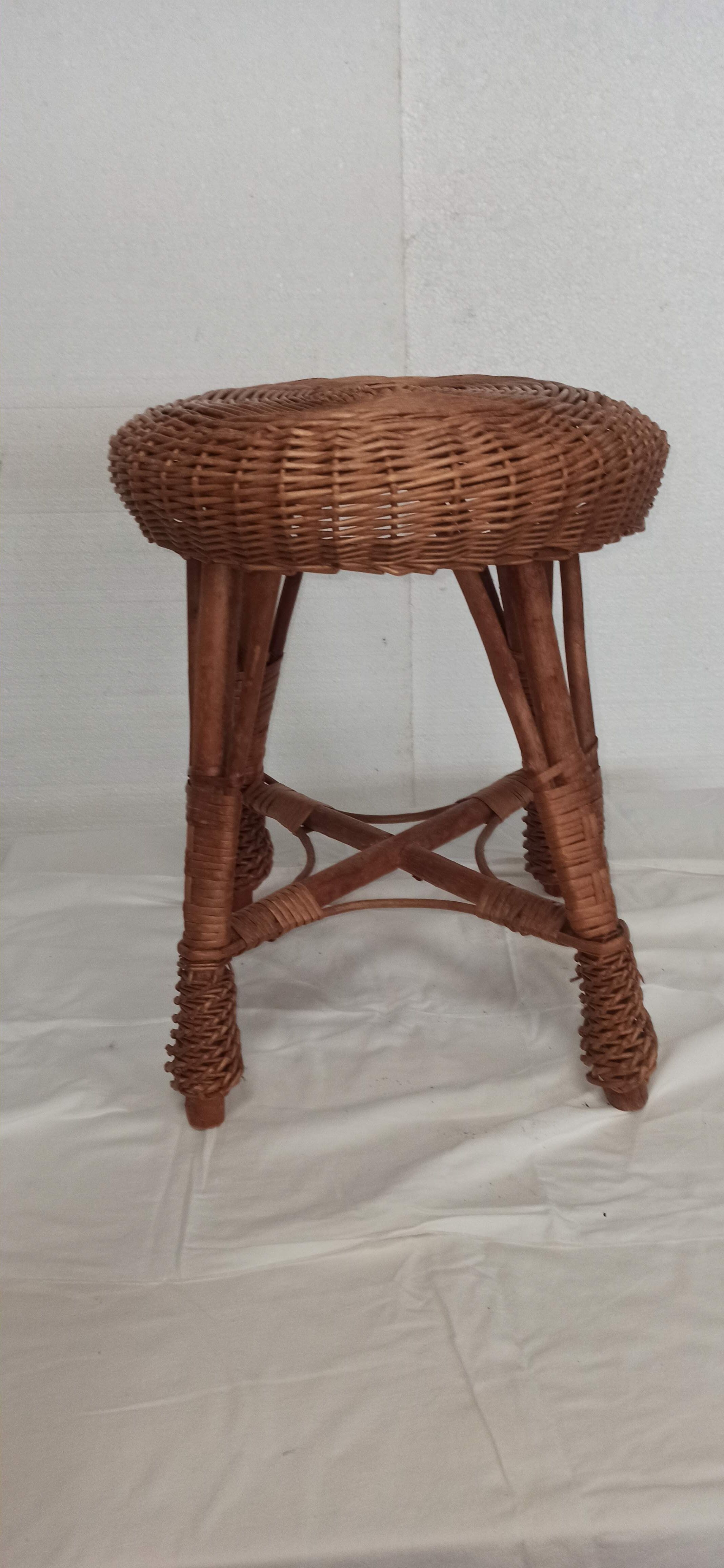 Rattan stool