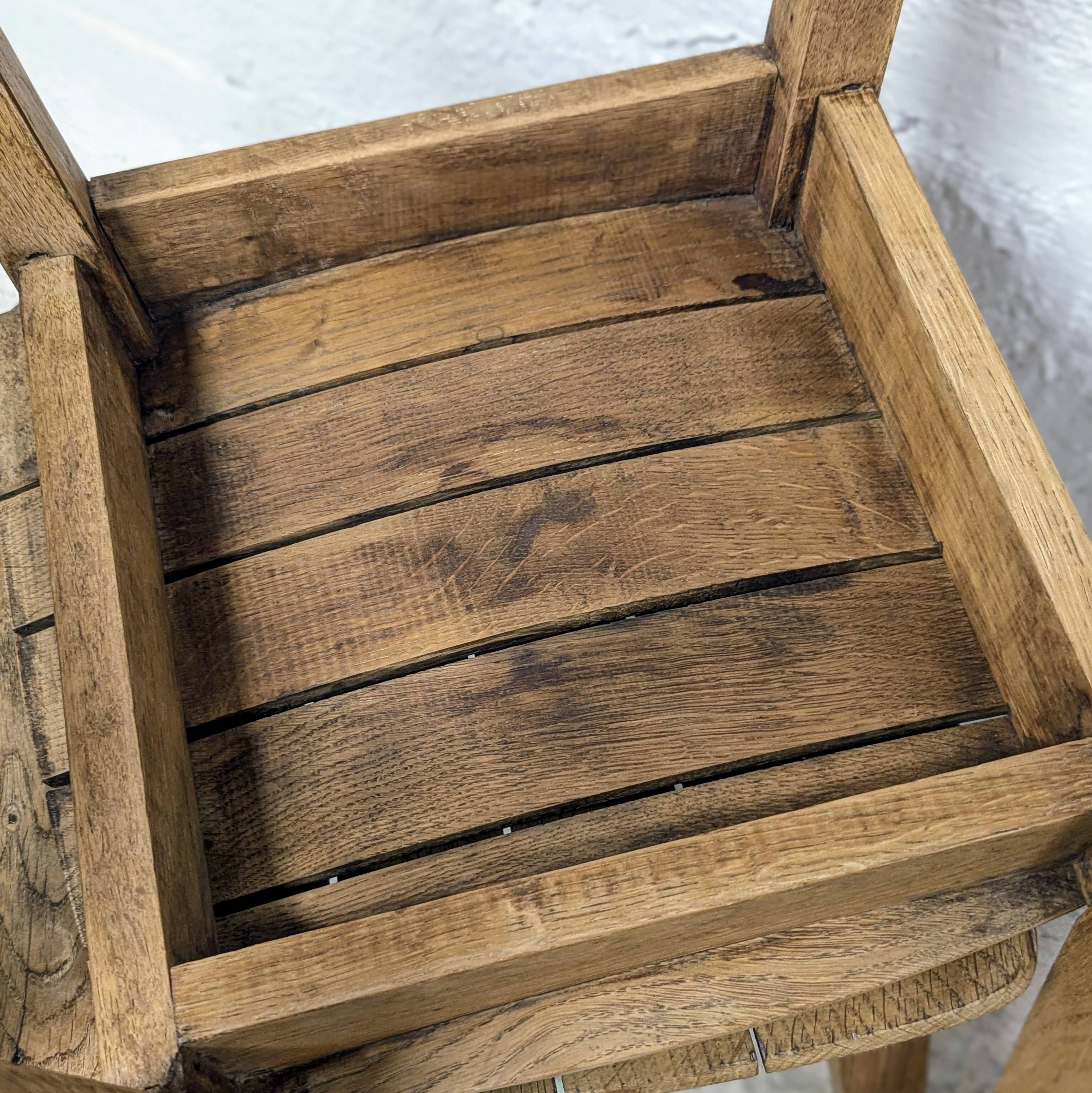 Pair of oak chairs