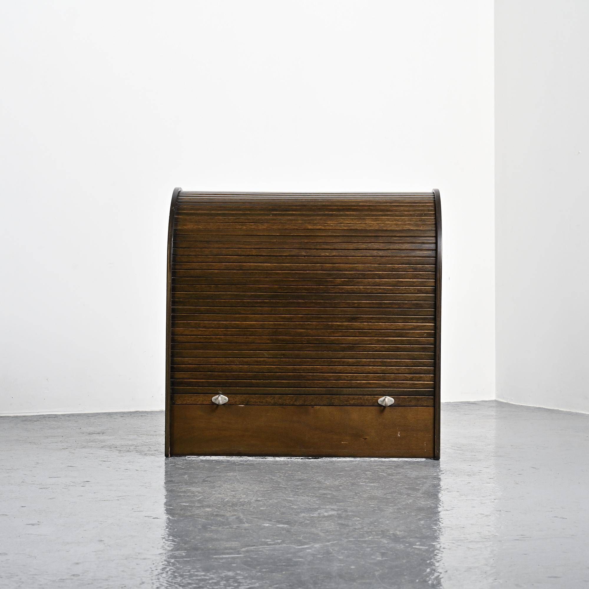 Pair of louvered furniture by Klaus Vogt for Thut Möbel, circa 1970.