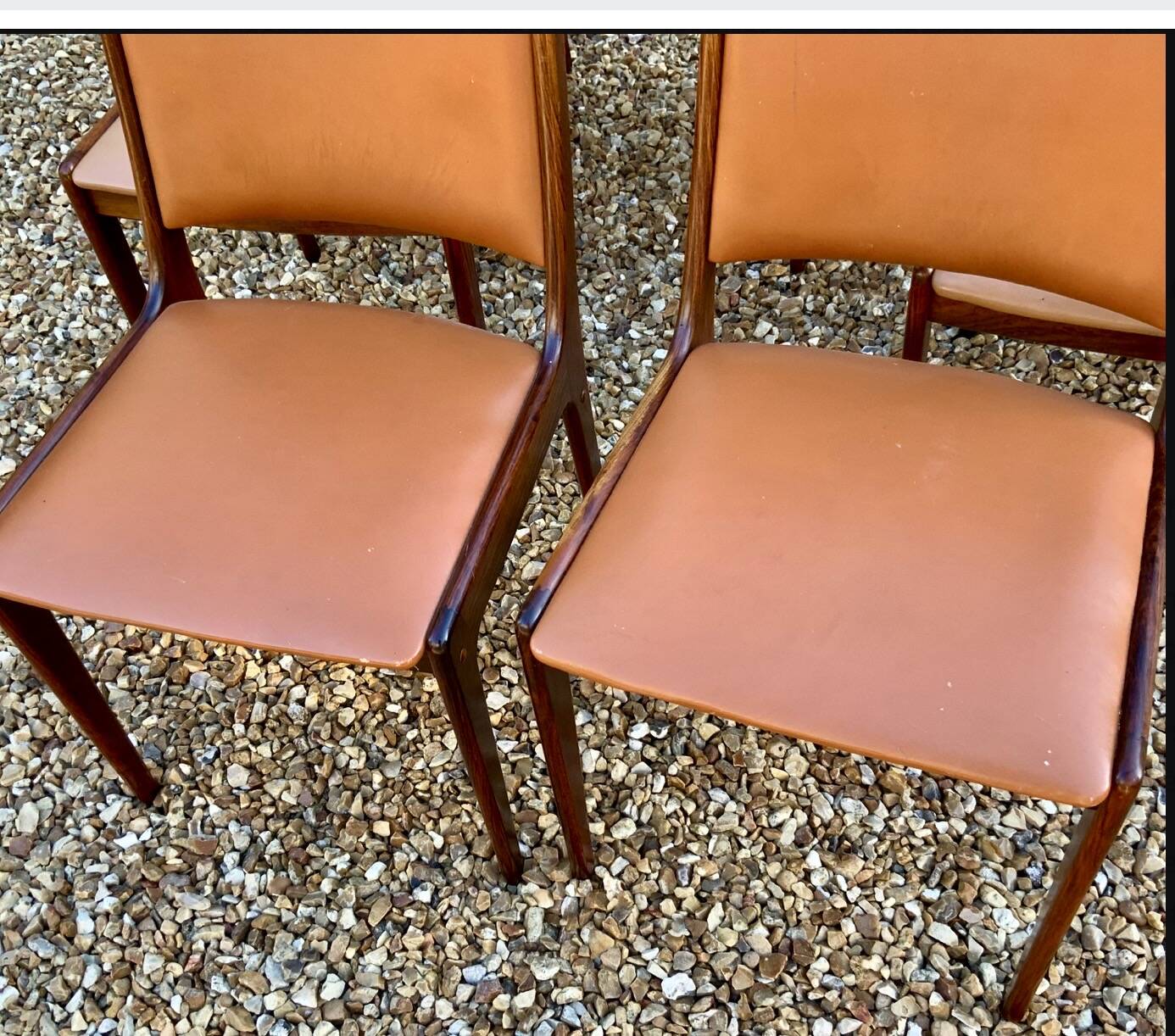8 chaises scandinaves années 1960 de johannes andersen en palissandre massi