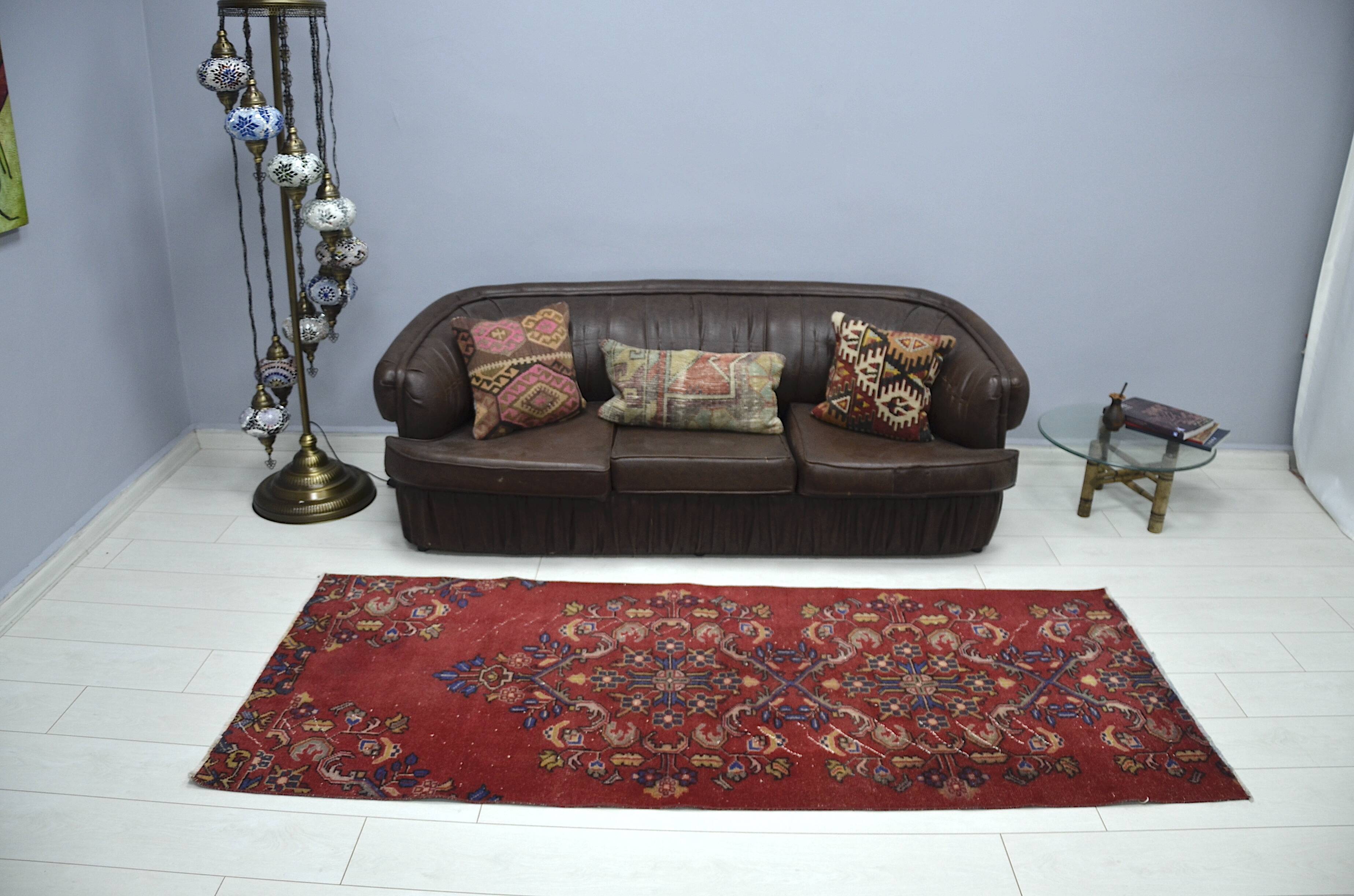 Tapis anatolien rouge et bleu sku 2222
