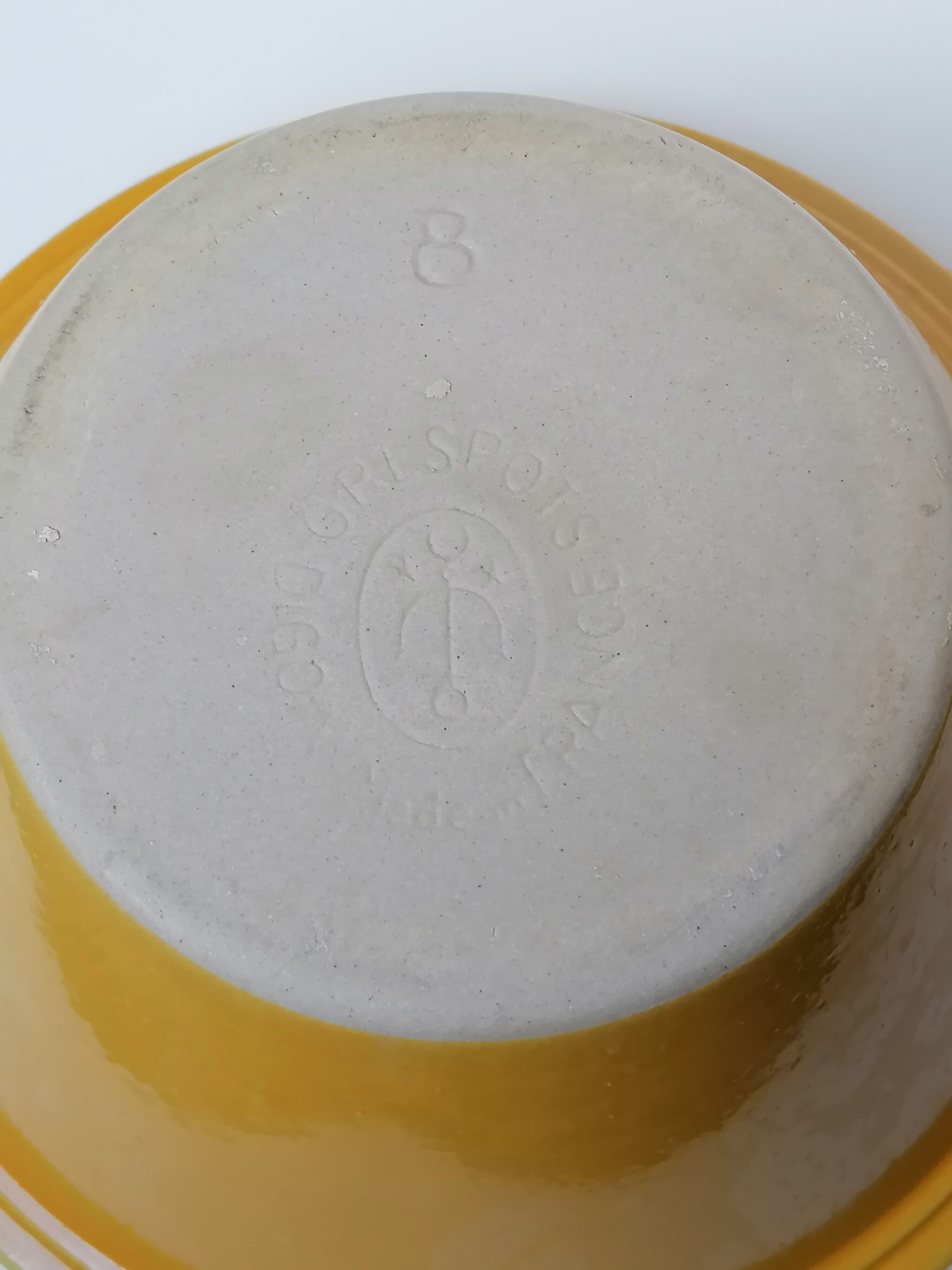 Lot of two sandstone bowls of Digoin 3l and 1.6l