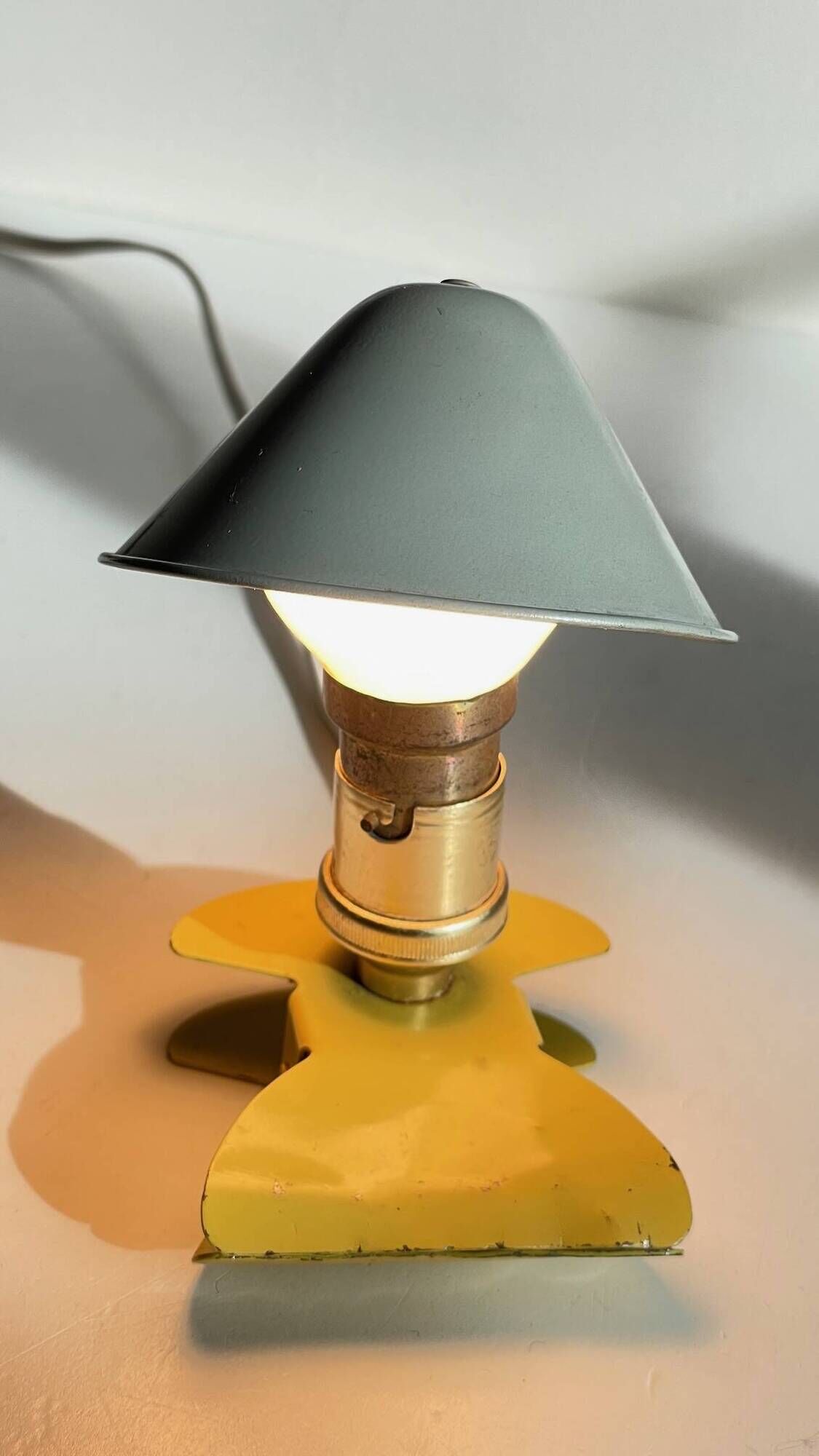 Vintage mushroom spotlight lamp