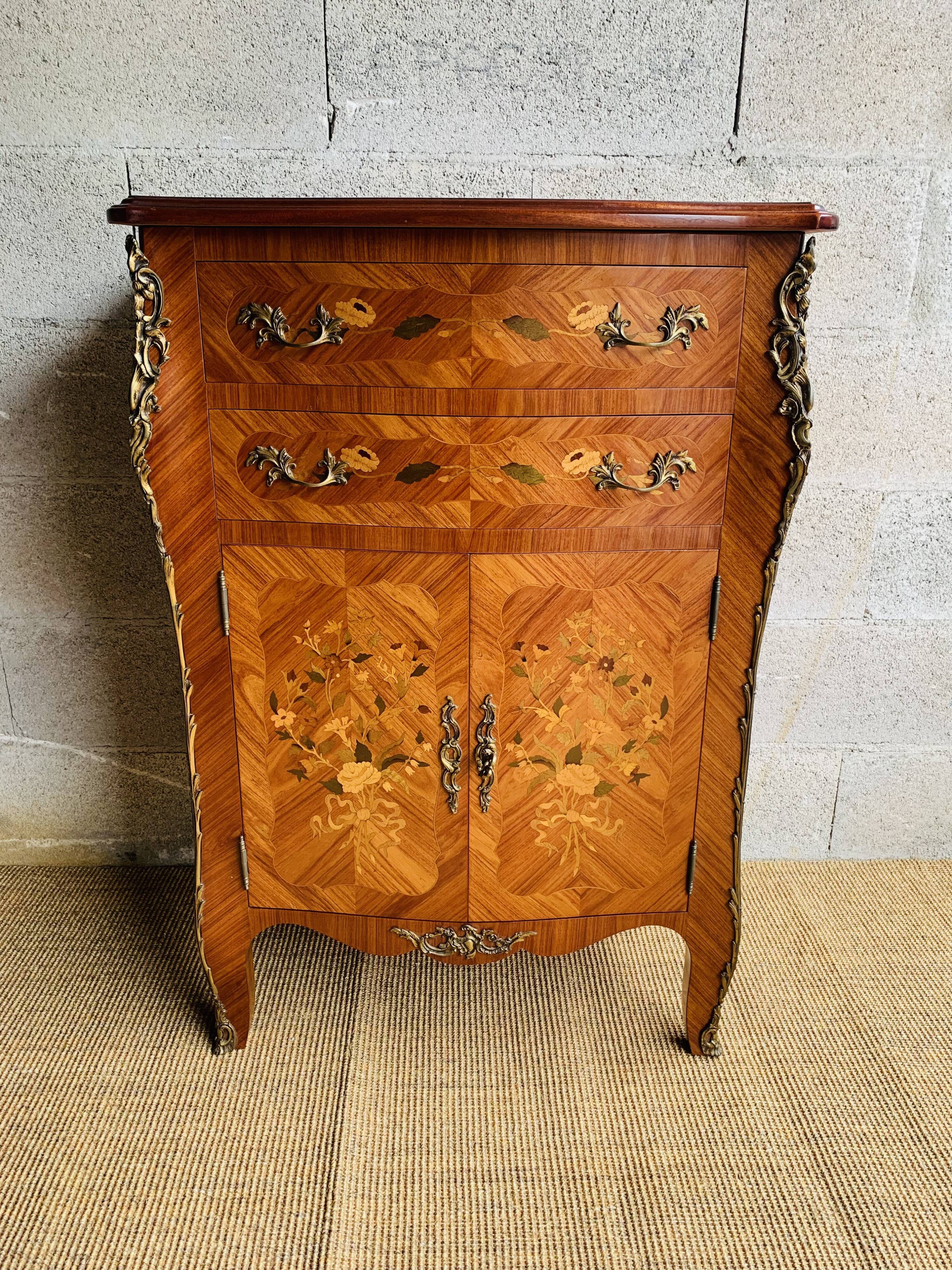 Commode between Louis XV