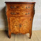 Commode between Louis XV