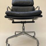 Fauteuil de bureau Charles eames EA 217