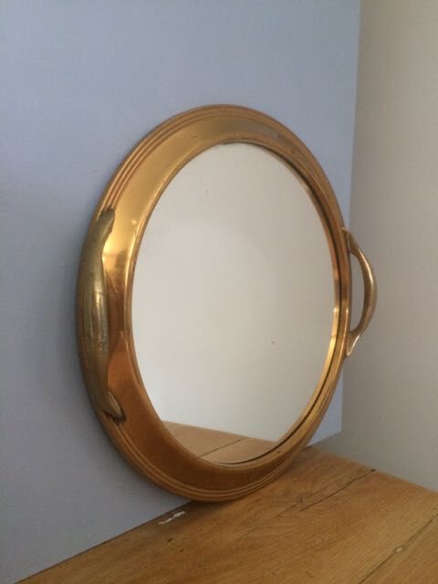 Mirror tray