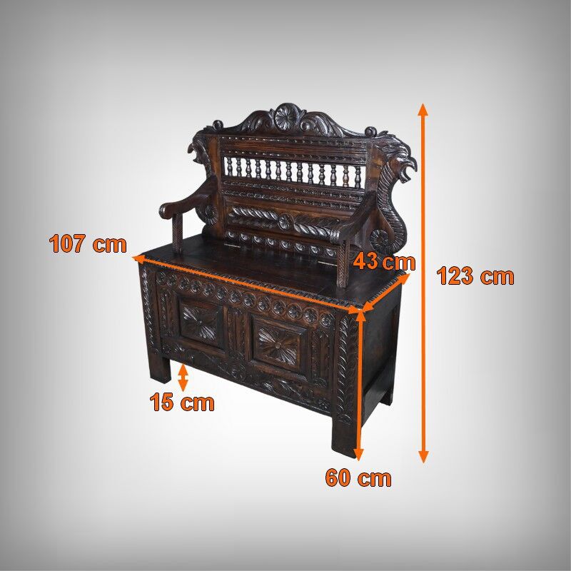 Banc coffre en chêne, style néo-gothique – début XXe