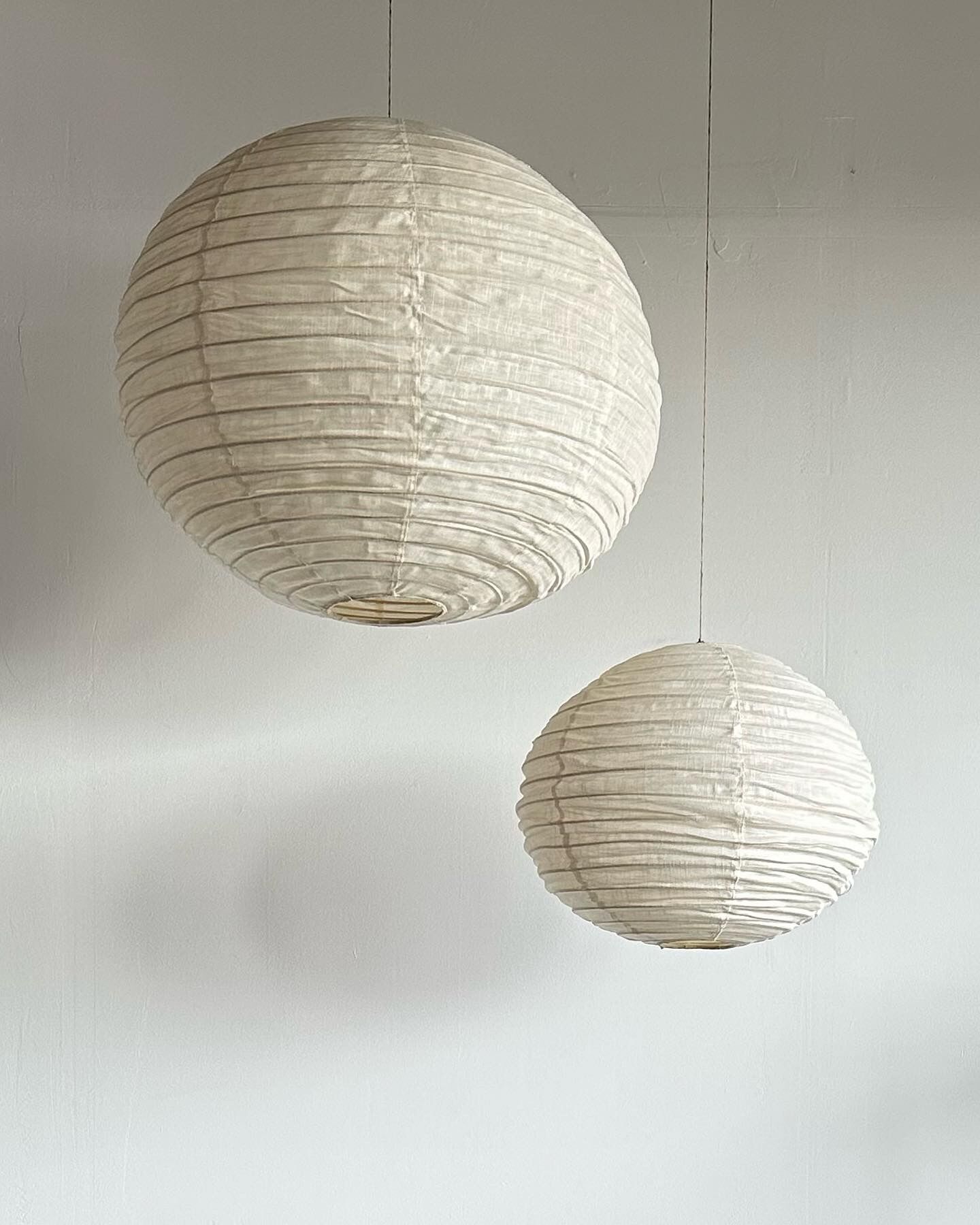 Hanging lamp in rattan and round japanese natural linen d:50