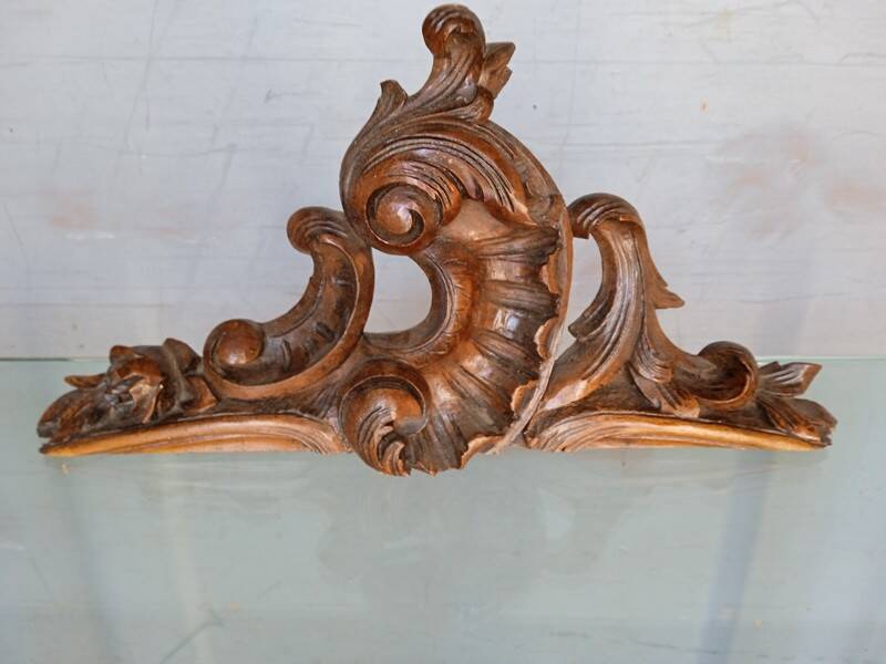 Fronton boiserie bois sculpté st Louis XV ep XIXem