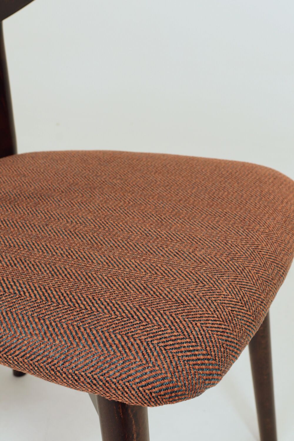 Set of 4 Modern Beech Wood Dining Chair, Herringbone terracota fabric