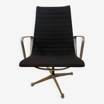 Lounge Chair EA 116 par Charles & Ray Eames pour Herman Miller, 1960s