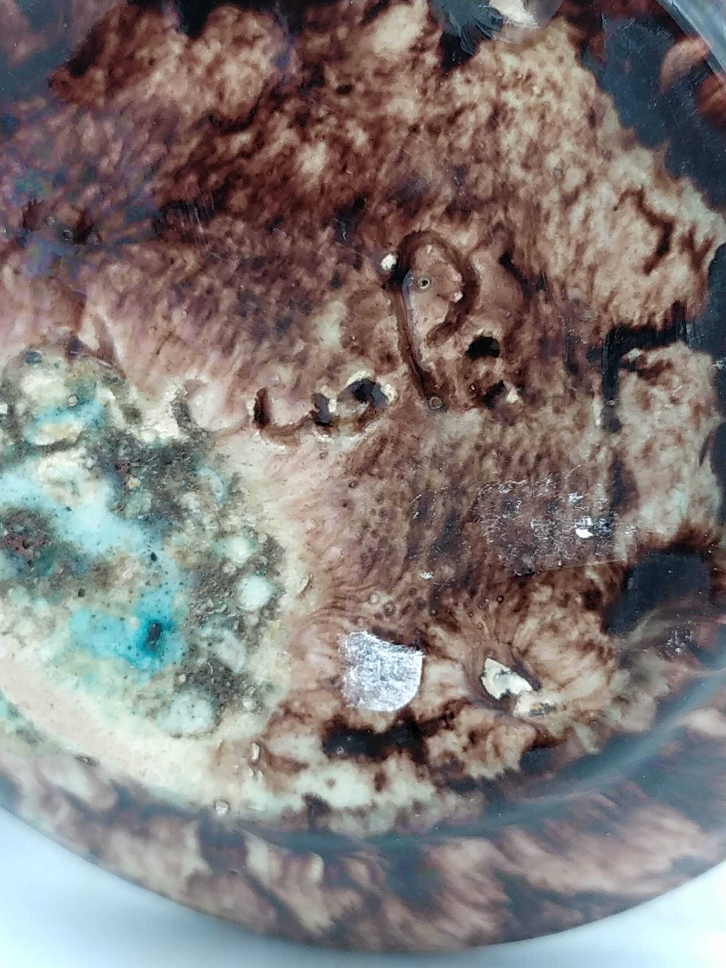 Accolay candle holder.