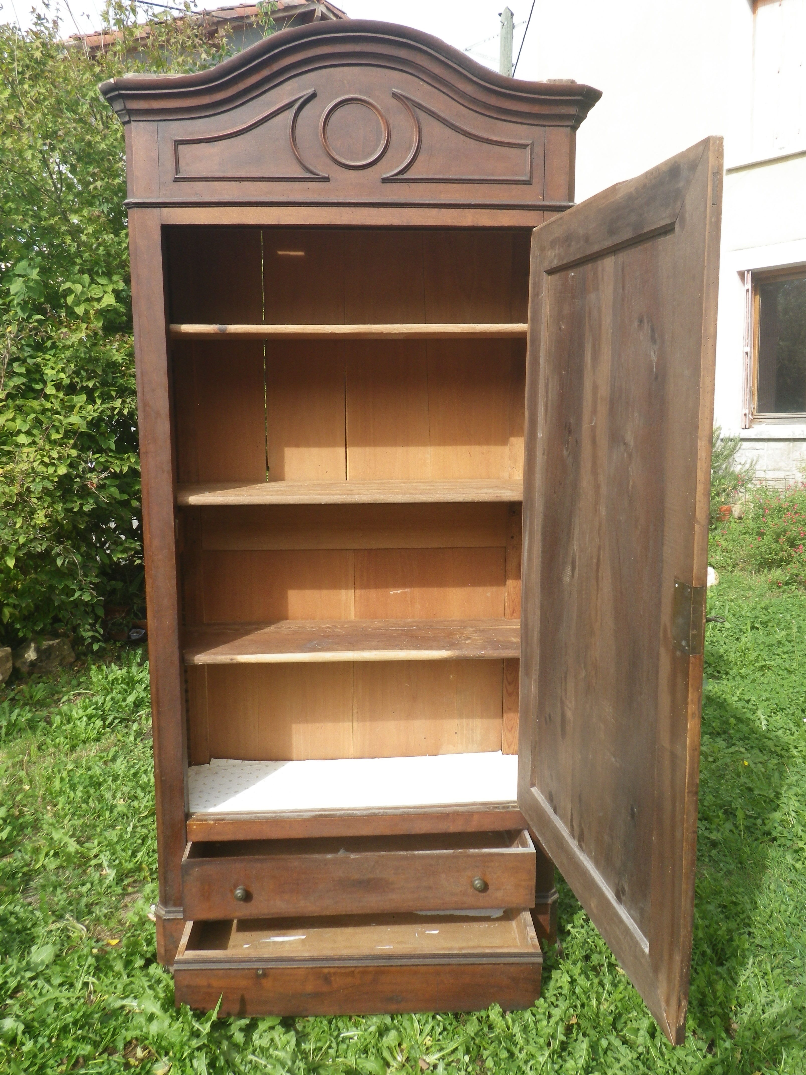 Old wardrobe one door