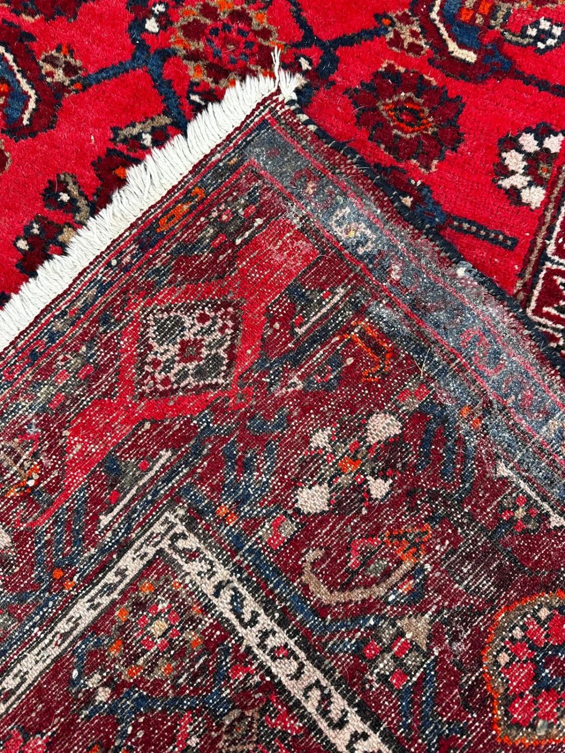 Hamadan Persian Rug