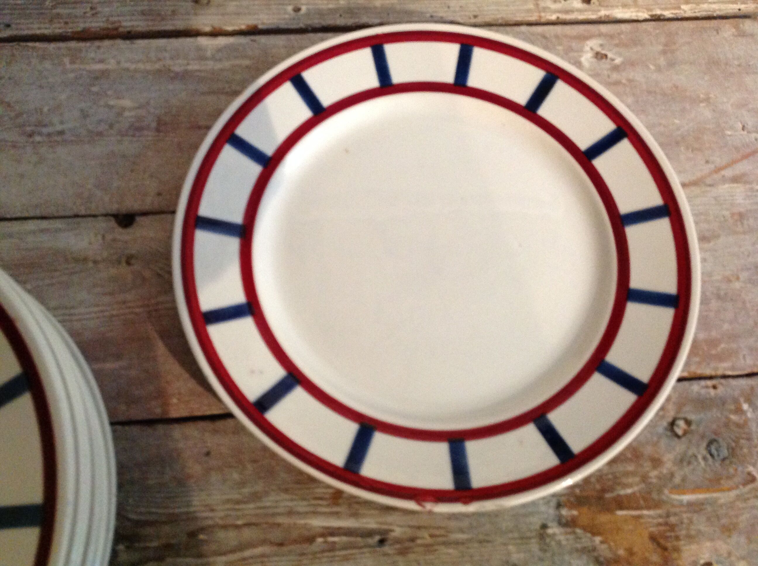 Series of 10 dessert plates