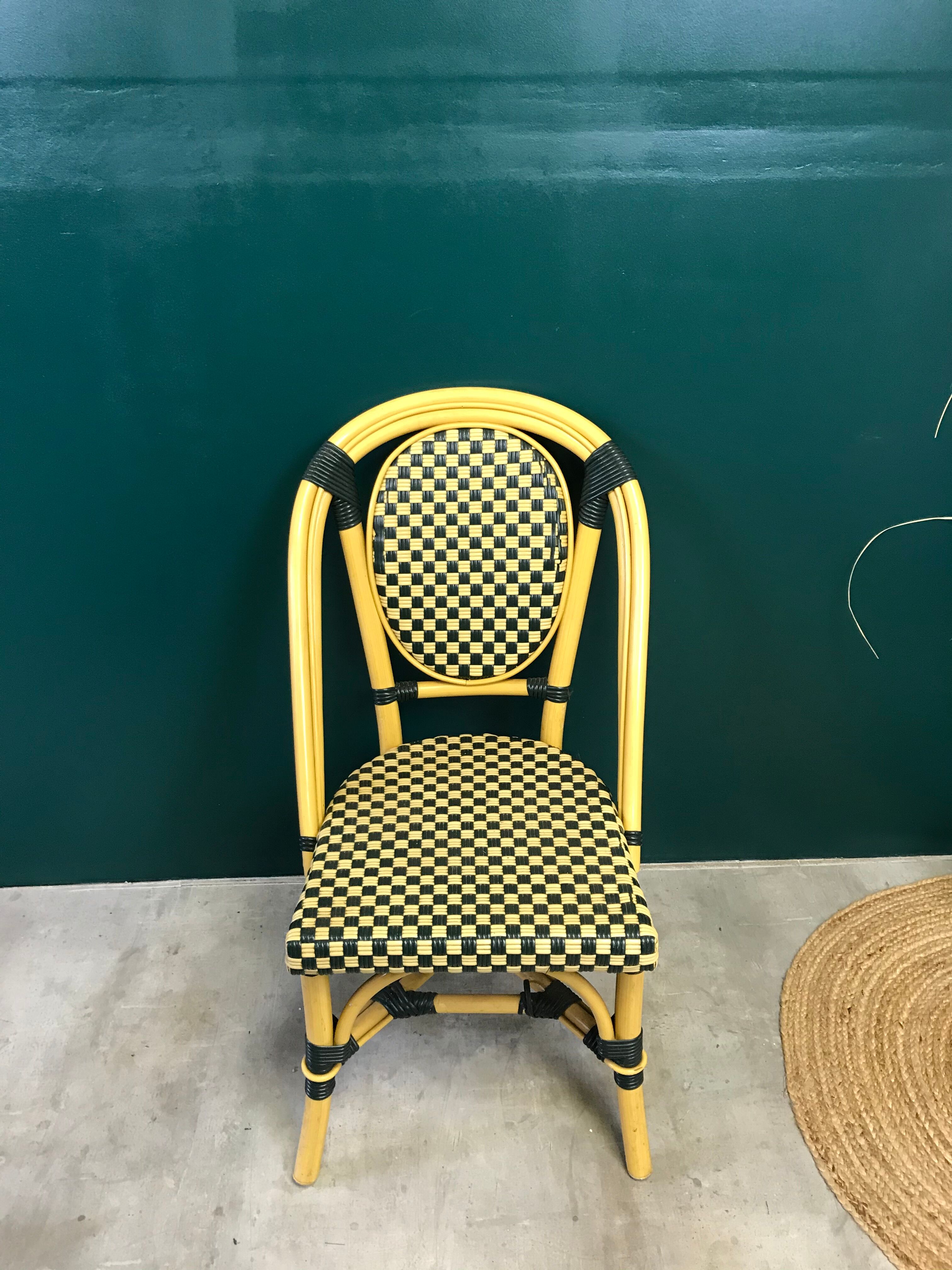 Série de 4 chaises de terrasse parisienne
