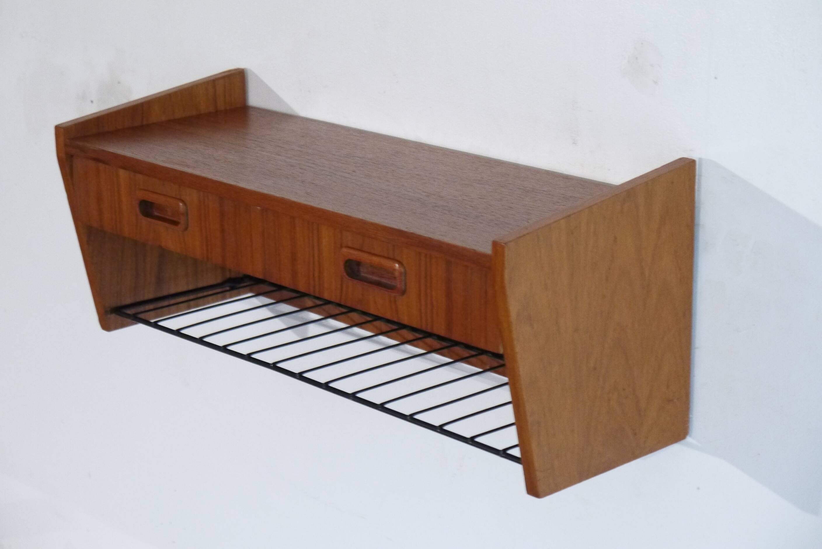 Etagère scandinave en teck 1960