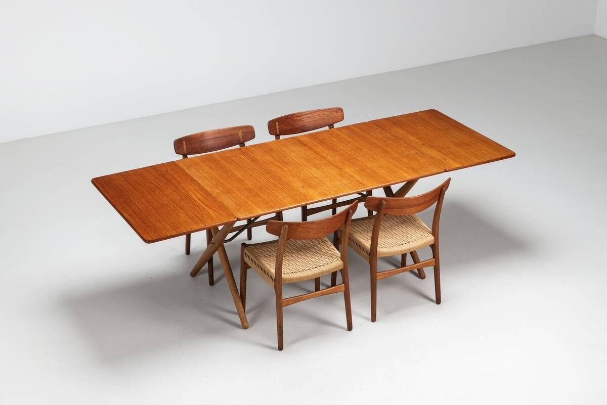 Hans Wegner model AT-309 dining table in teak Andreas Tuck Denmark 1952