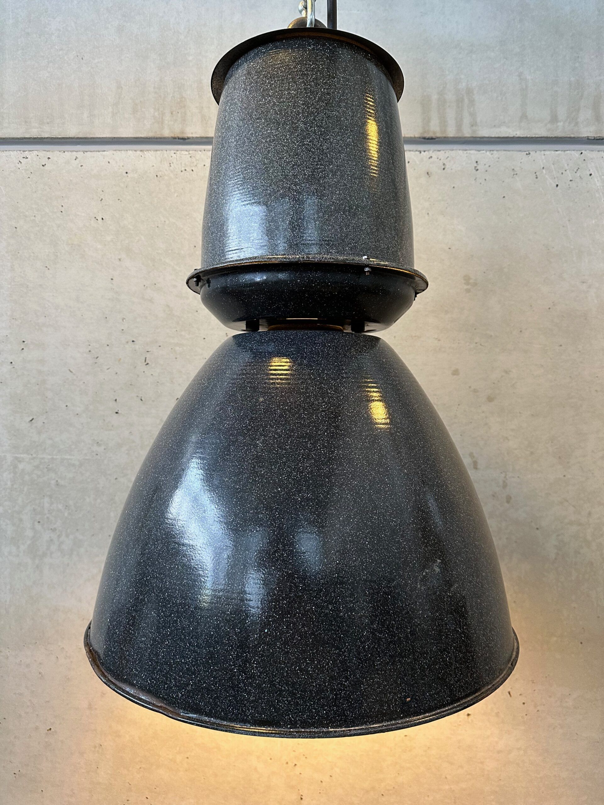 2x lampes industrielles XXL – émaillées