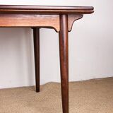 Table de repas extensible danoise en Palissandre, modèle 54 par Gunni Omann