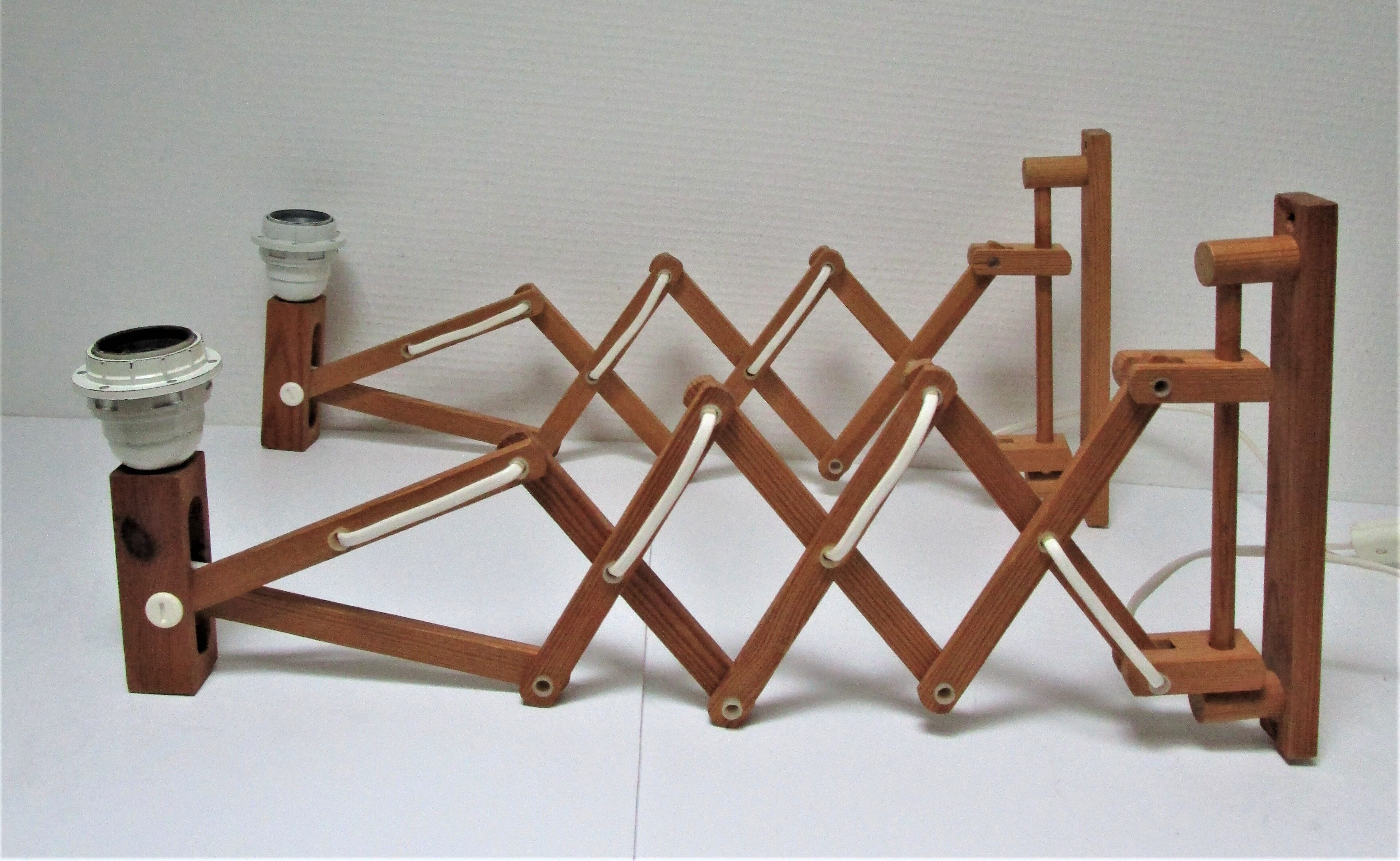 Paire d'appliques bois extensibles design scandinave vintage