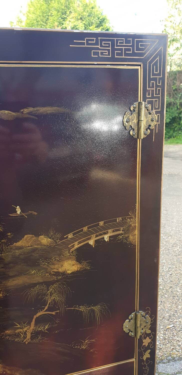 Chinese lacquer TV cabinet from the seventies