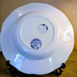 Shallow dish in ironstone