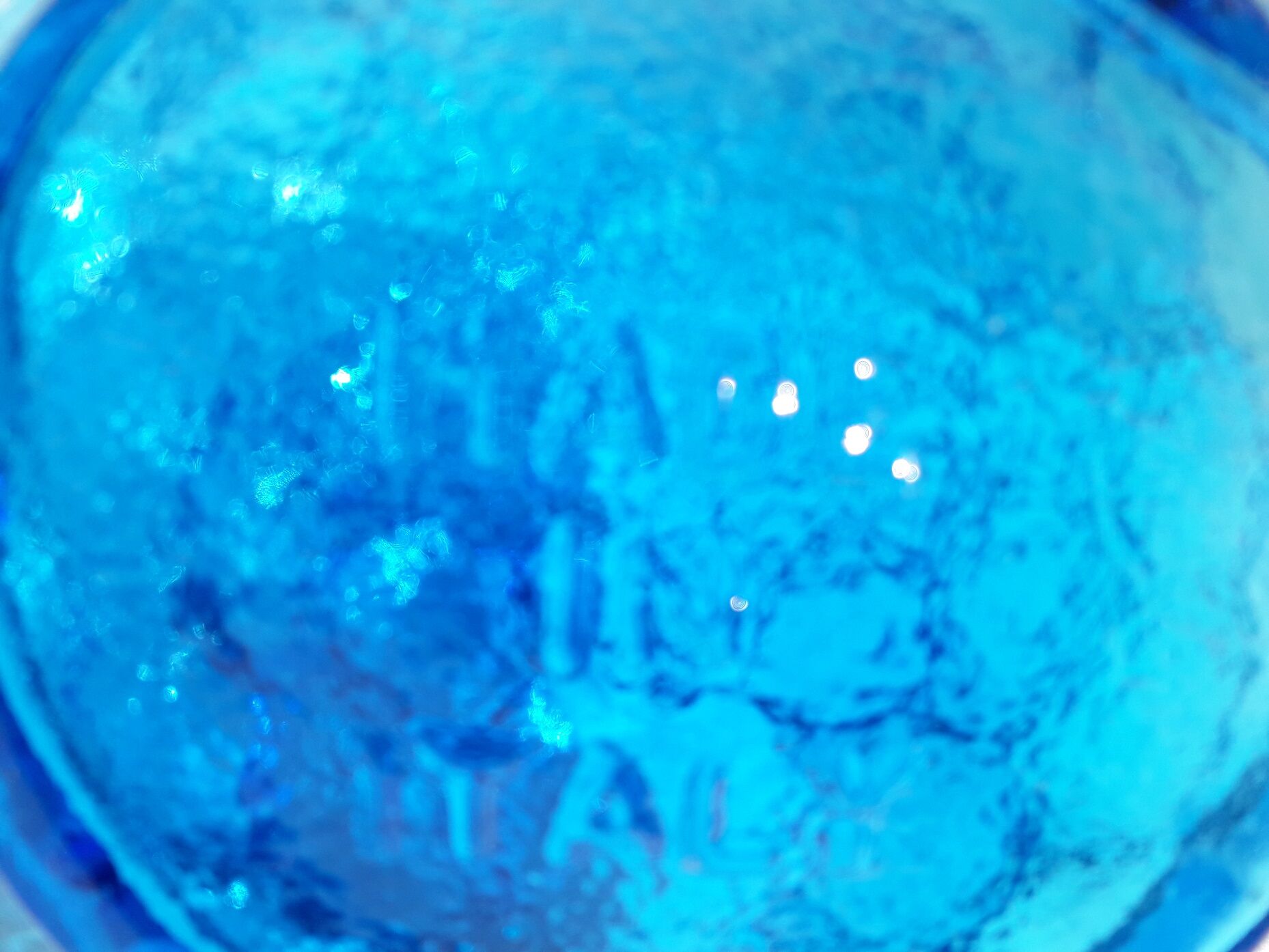 Carafe bleue