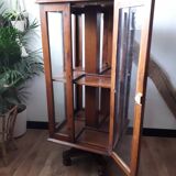 Retro rotary display case