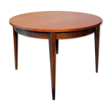 Vintage extendable round table
