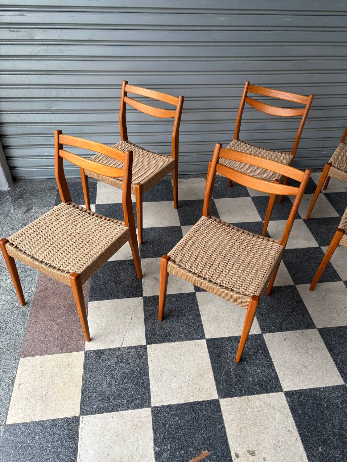 Série de 6 chaises style scandinave