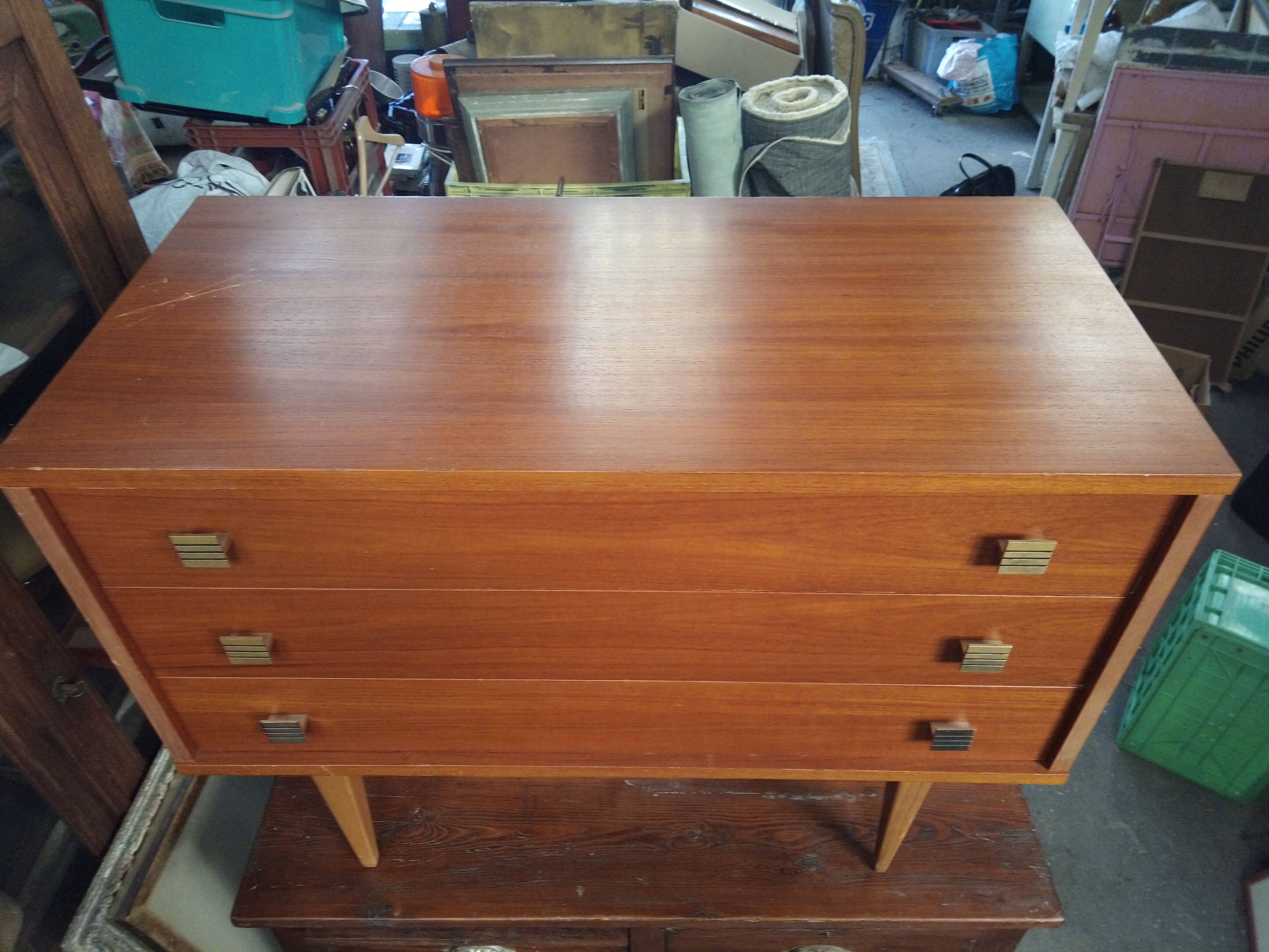 Commode années 60 pieds compas