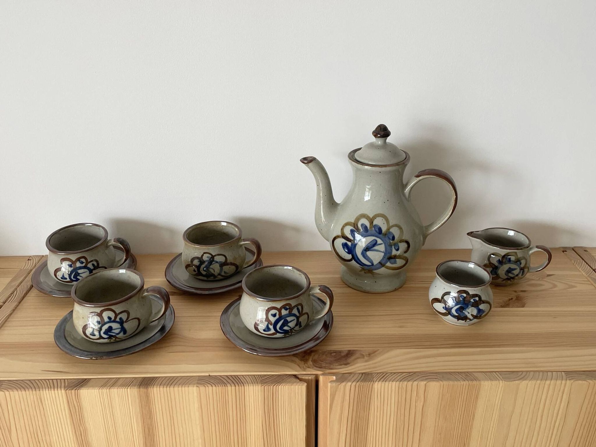 Vintage tea set