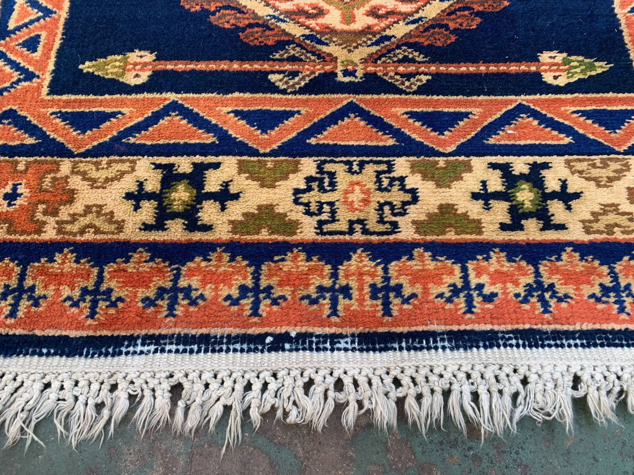 Vintage Kamseh Rug 190x137 cm, medium, Tribal oriental Carpet truly Shabby Chic