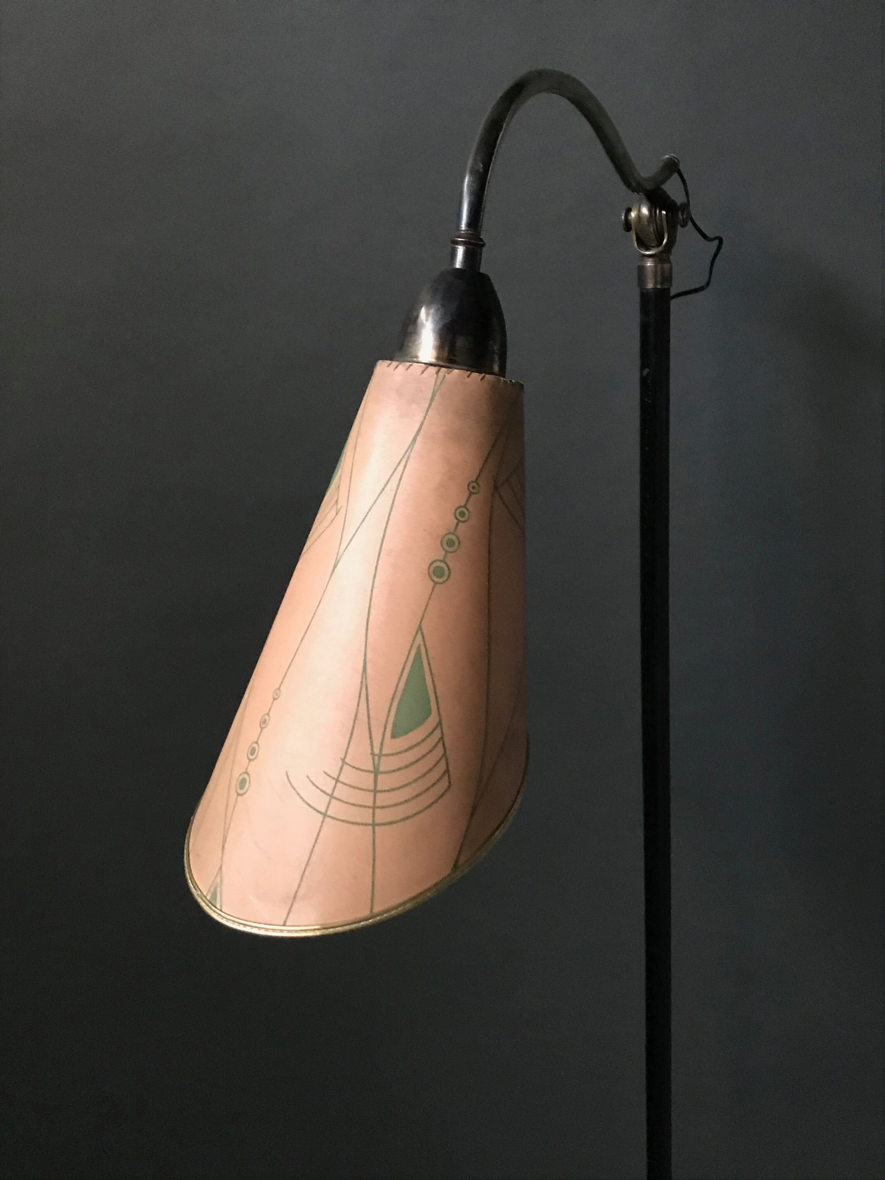 e-reader floor lamp