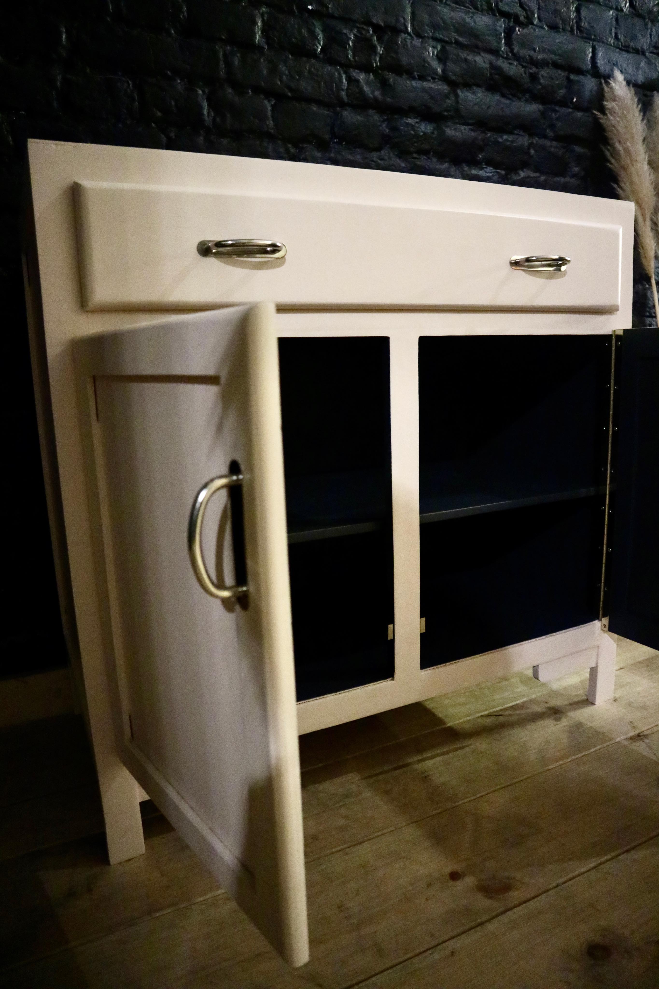 Cubex-type Parisian buffet